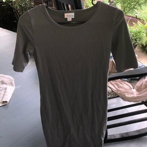 LuLaRoe Quatersleeve Fitted Midi Dress